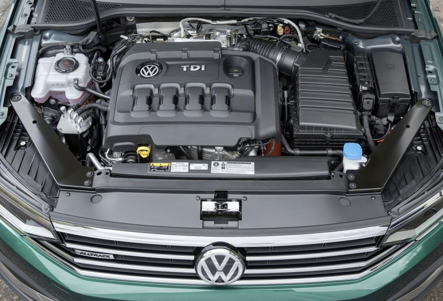 Моторный отсек Volkswagen Passat Alltrack (B8) 2019 года  (WW) (фото 42 из 67)